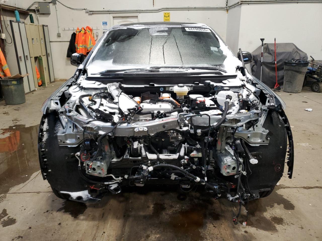 2025 Cadillac Optiq Sport - Фото 5