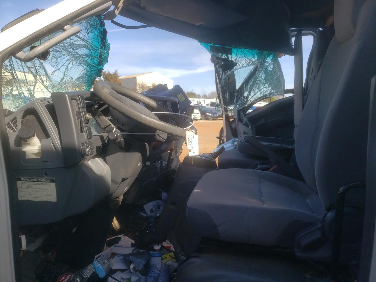 2019 Isuzu Npr - Image 7