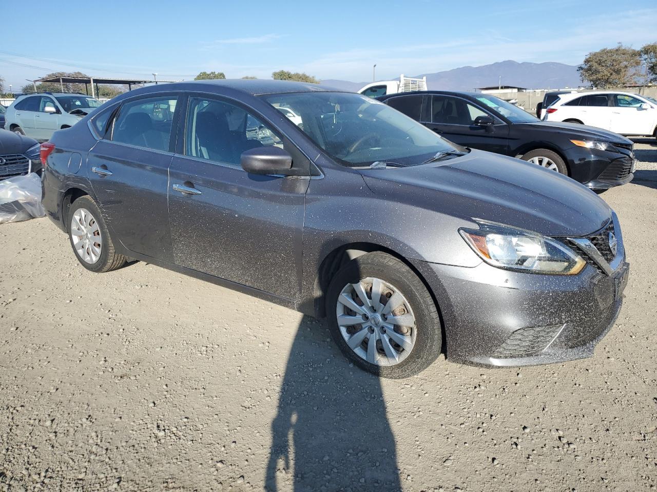 2016 Nissan Sentra S - Image 4