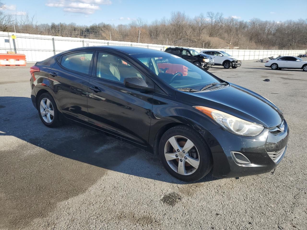 2013 Hyundai Elantra Gls - Image 4