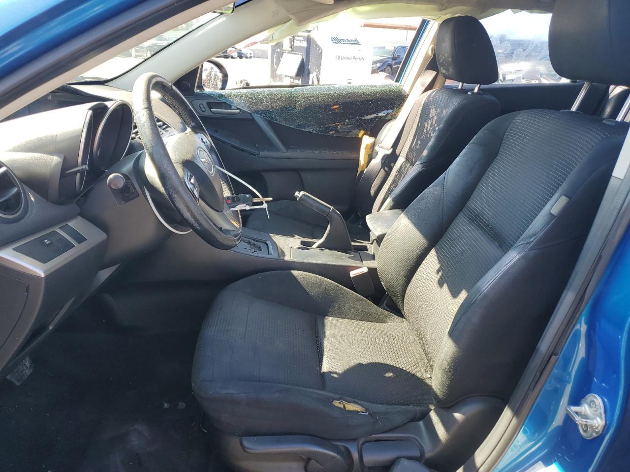 2012 Mazda 3 I - Image 7