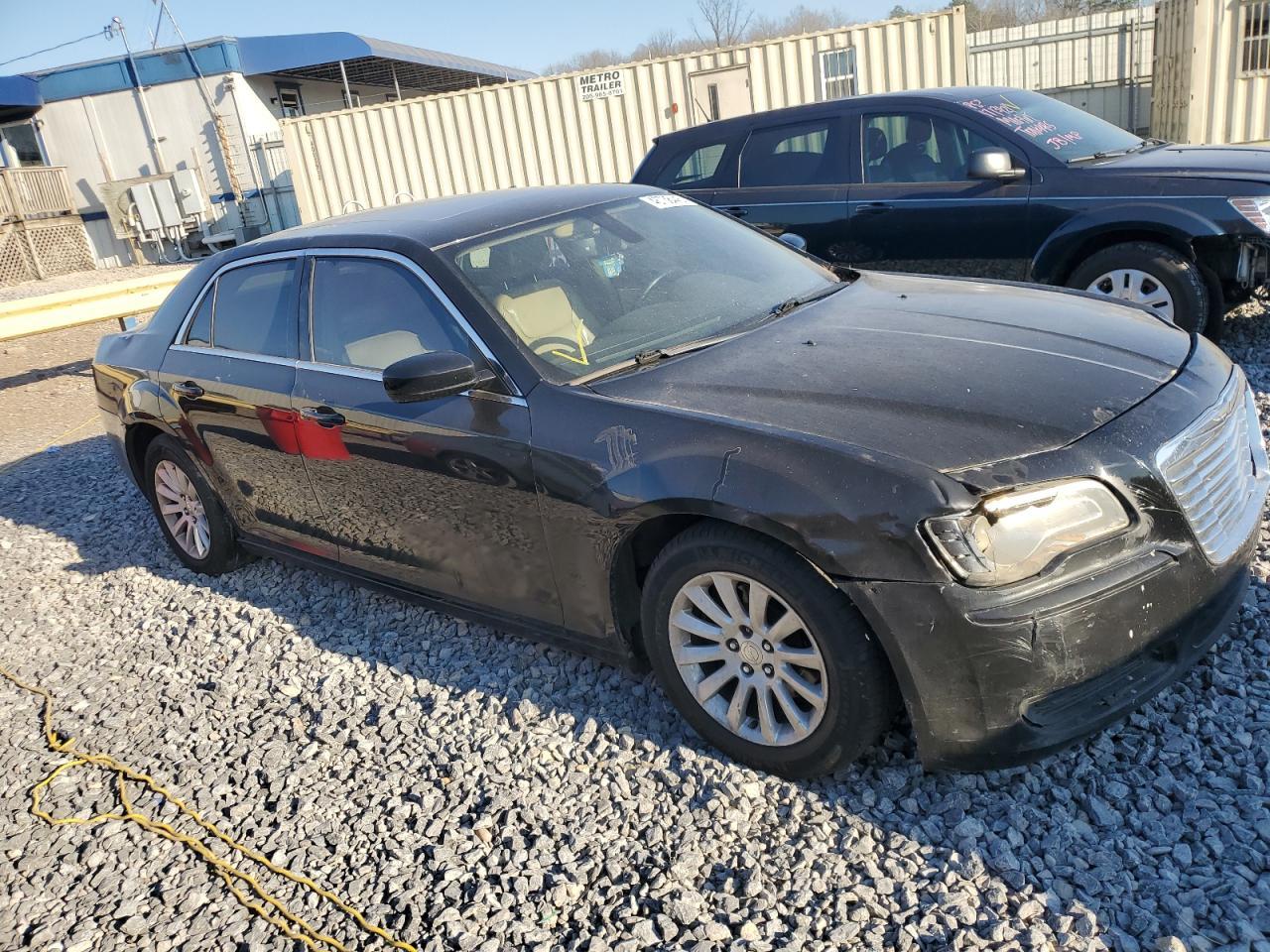 2014 Chrysler 300C Luxury - Фото 4