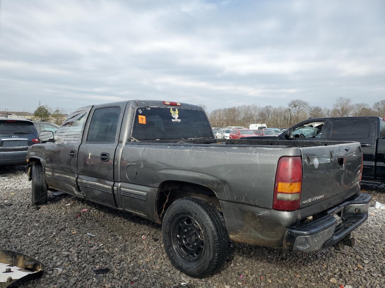 2002 Chevrolet Silverado C1500 Heavy Duty - Фото 2
