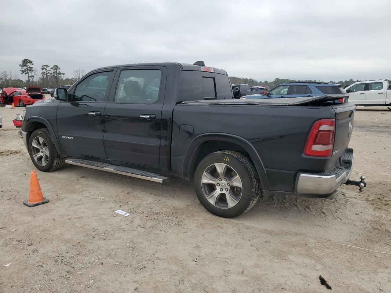 2022 Ram 1500 Laramie - Фото 2