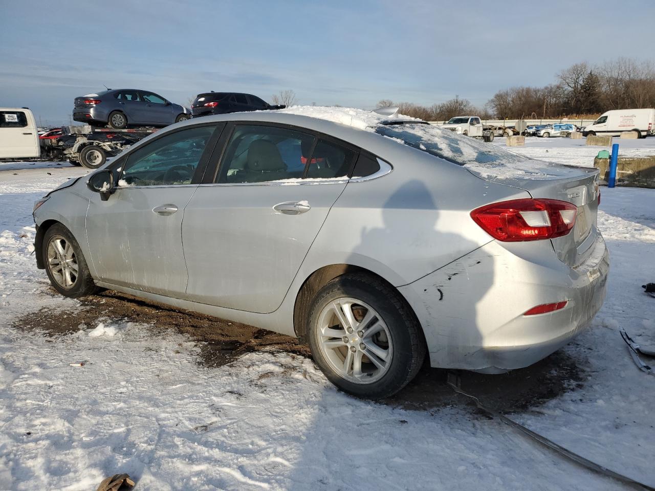 2017 Chevrolet Cruze Lt - Фото 2
