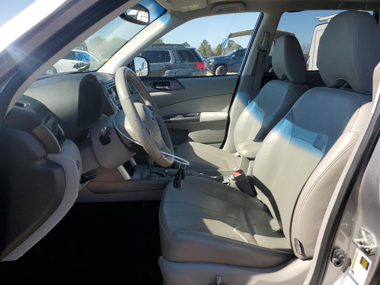 2011 Subaru Forester Limited - Image 7