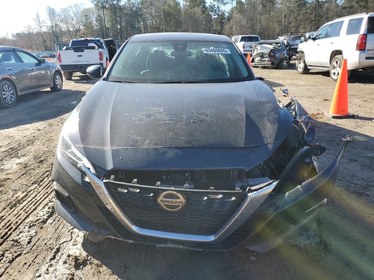 2022 Nissan Altima Sv - Фото 5