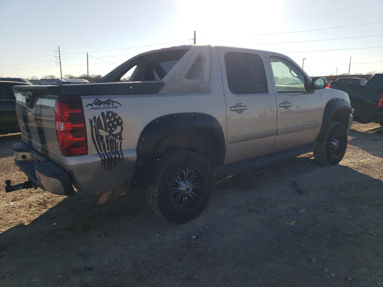 2007 Chevrolet Avalanche K1500 - Фото 3