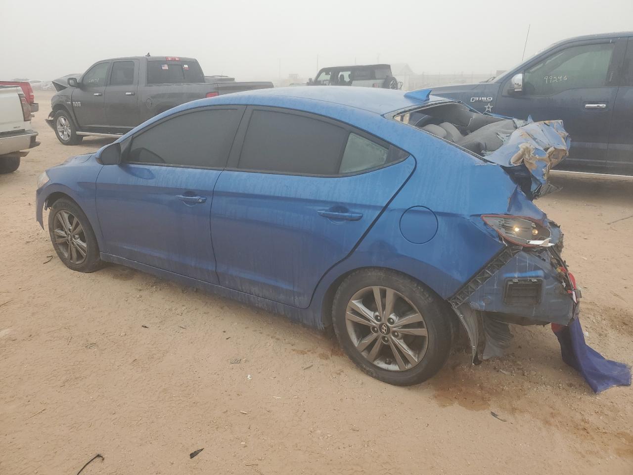 2018 Hyundai Elantra Sel - Фото 2