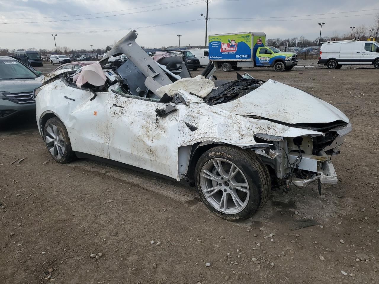 2023 Tesla Model Y - Image 4