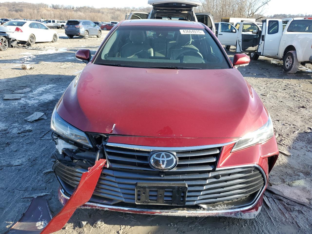 2019 Toyota Avalon Xle - Фото 5