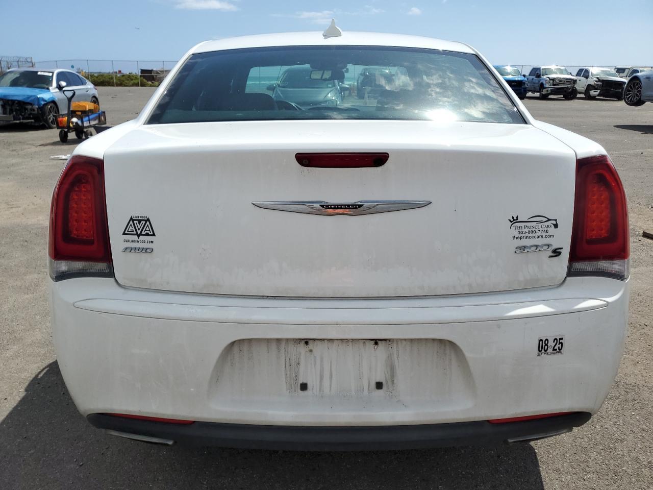 2015 Chrysler 300 S - Фото 6