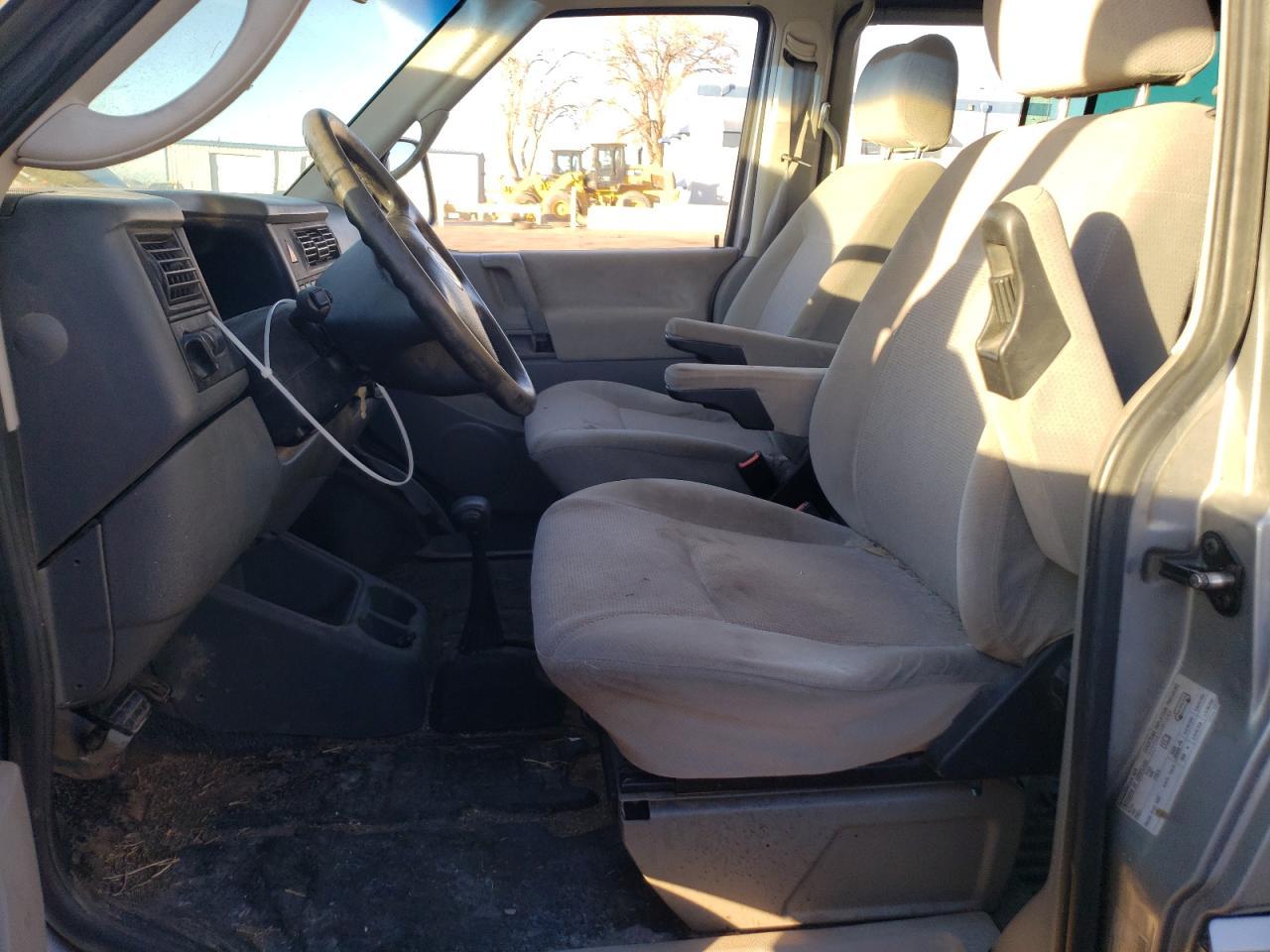 2000 Volkswagen Eurovan Mv - Image 7