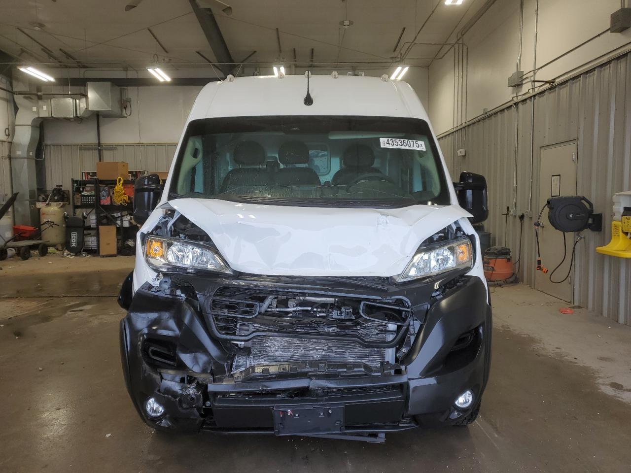 2023 Ram Promaster Cargo Van - Image 5