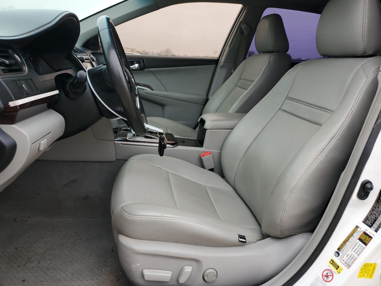 2012 Toyota Camry Base - Image 7