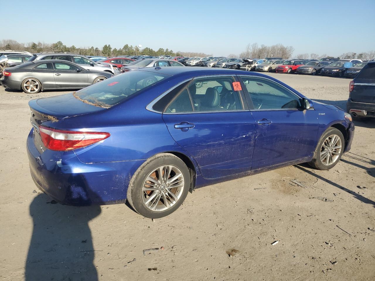 2015 Toyota Camry Hybrid - Фото 3