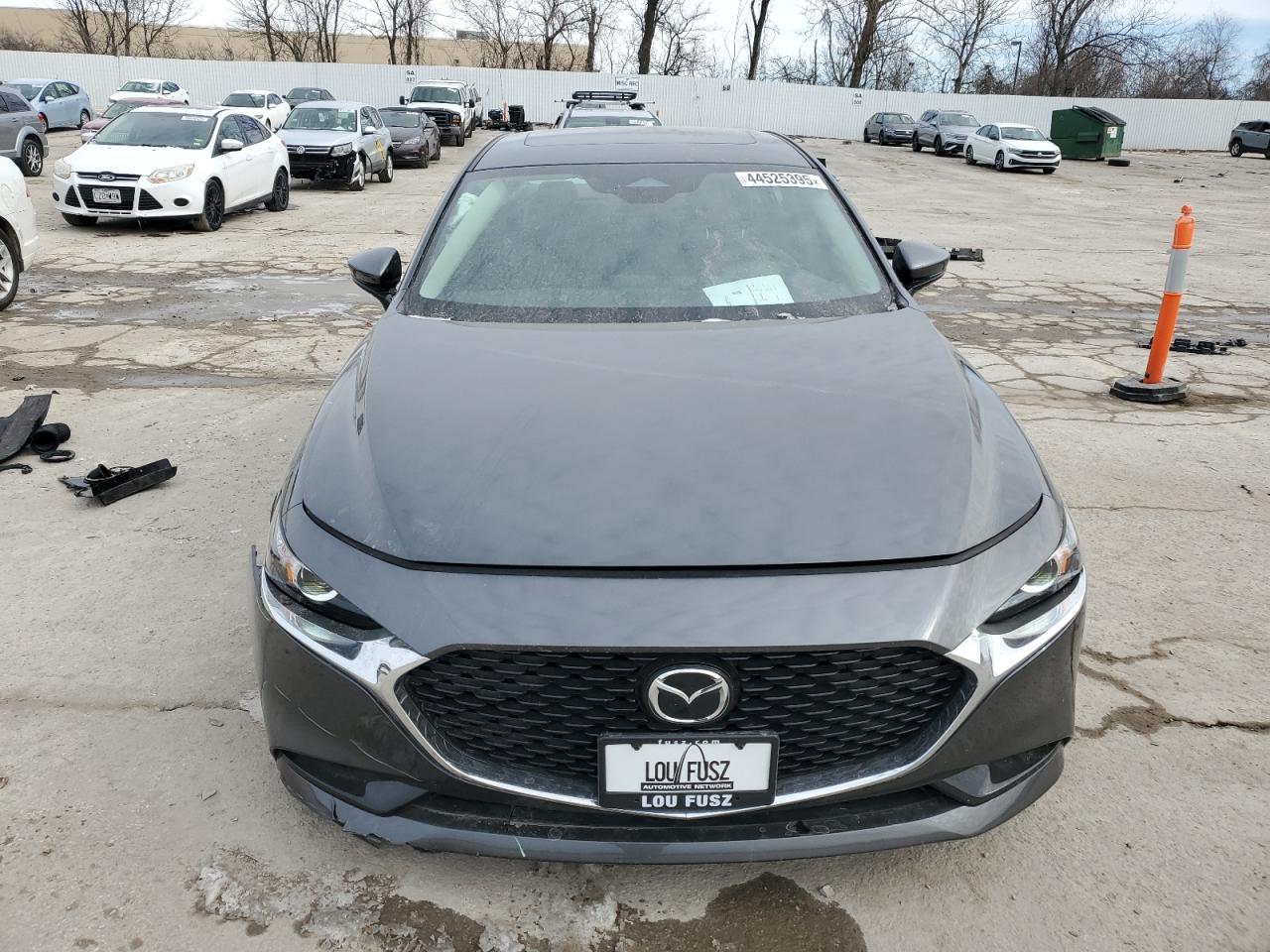 2024 Mazda 3 Preferred - Фото 5