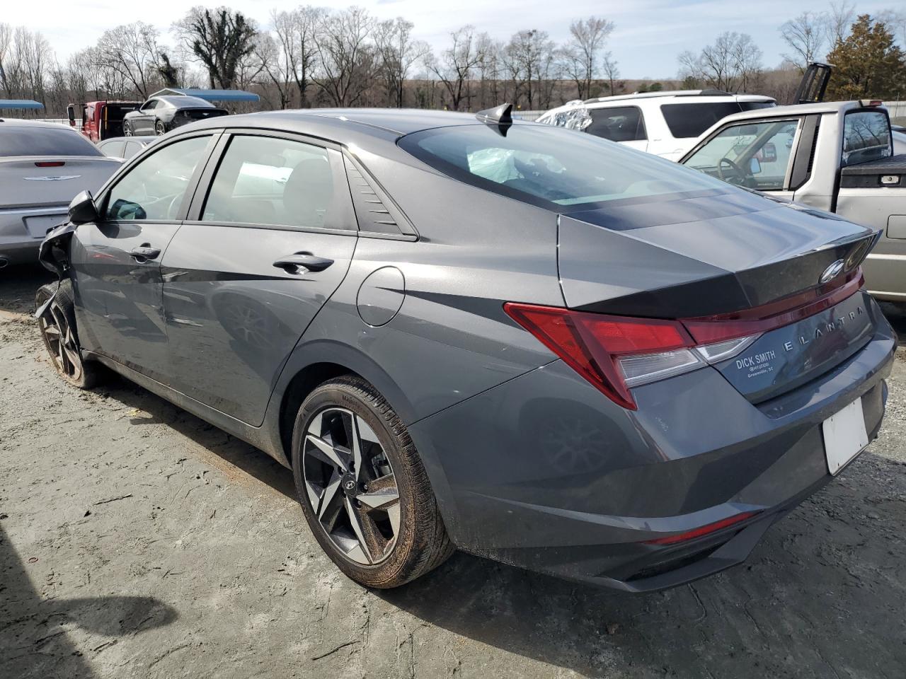 2023 Hyundai Elantra Sel - Image 2