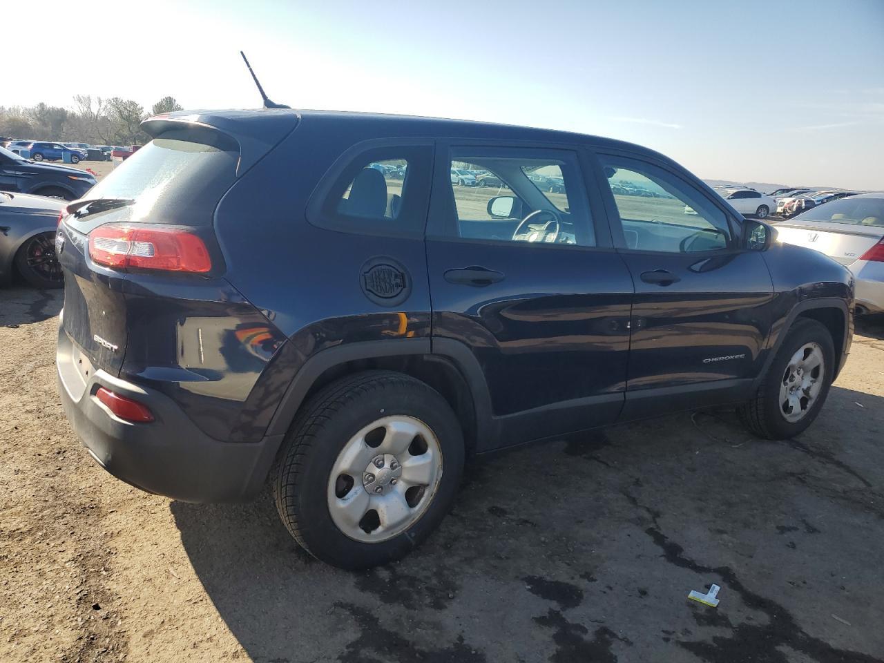 2014 Jeep Cherokee Sport - Фото 3