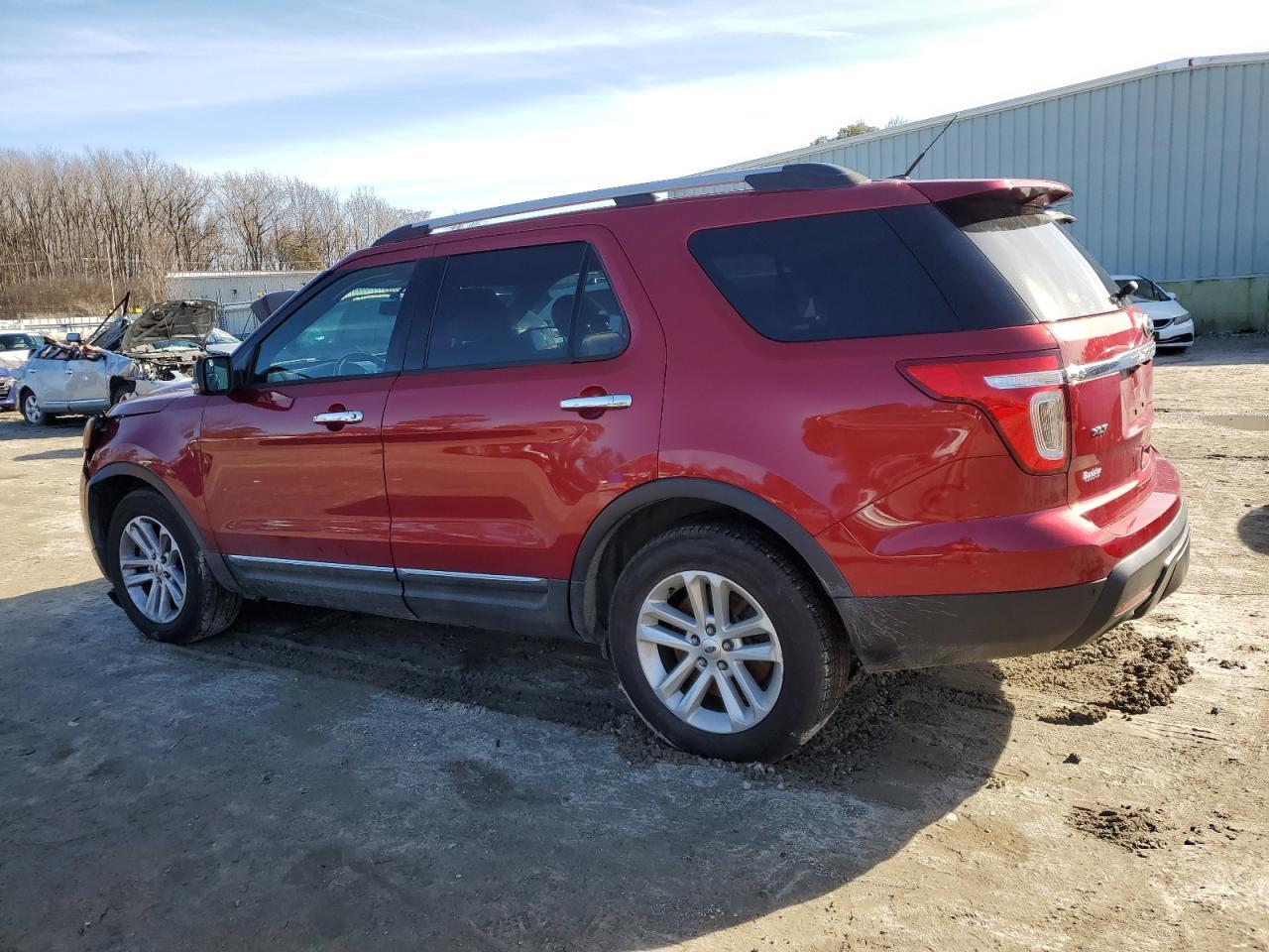 2013 Ford Explorer Xlt - Фото 2