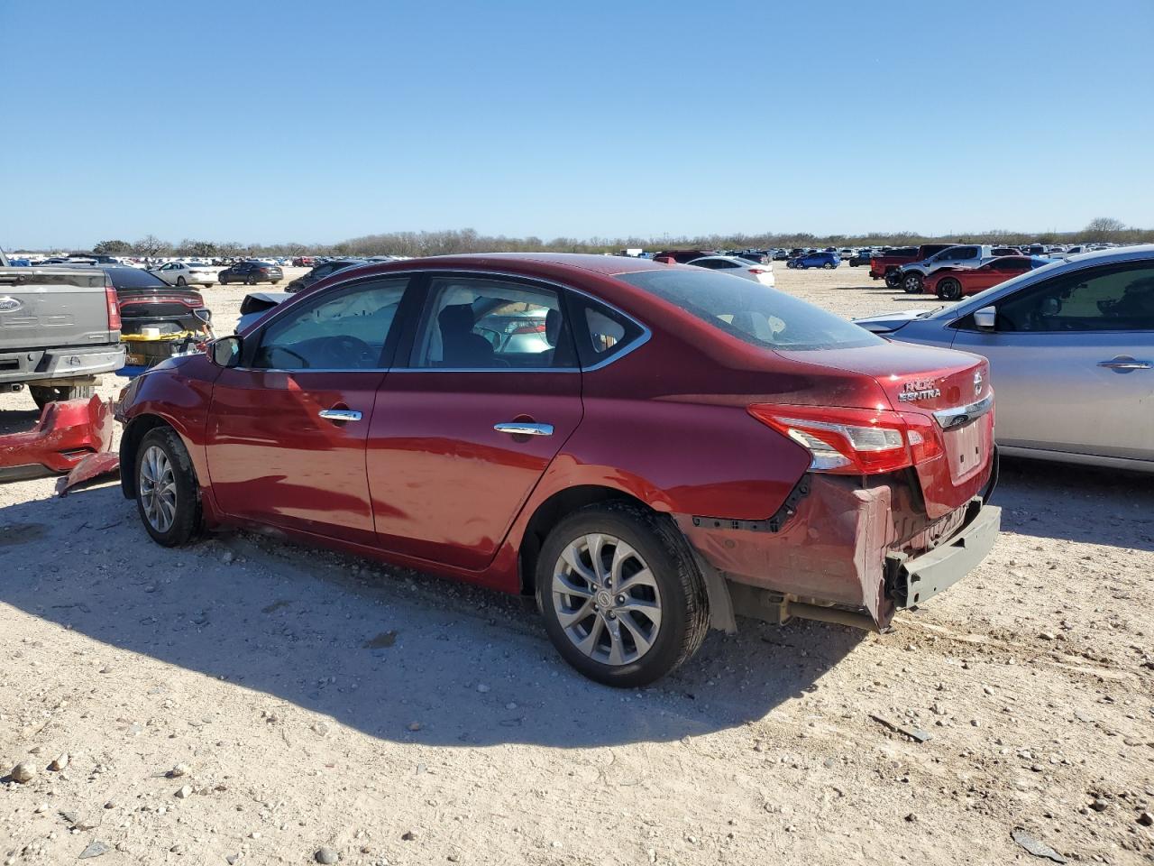 2019 Nissan Sentra S - Фото 2