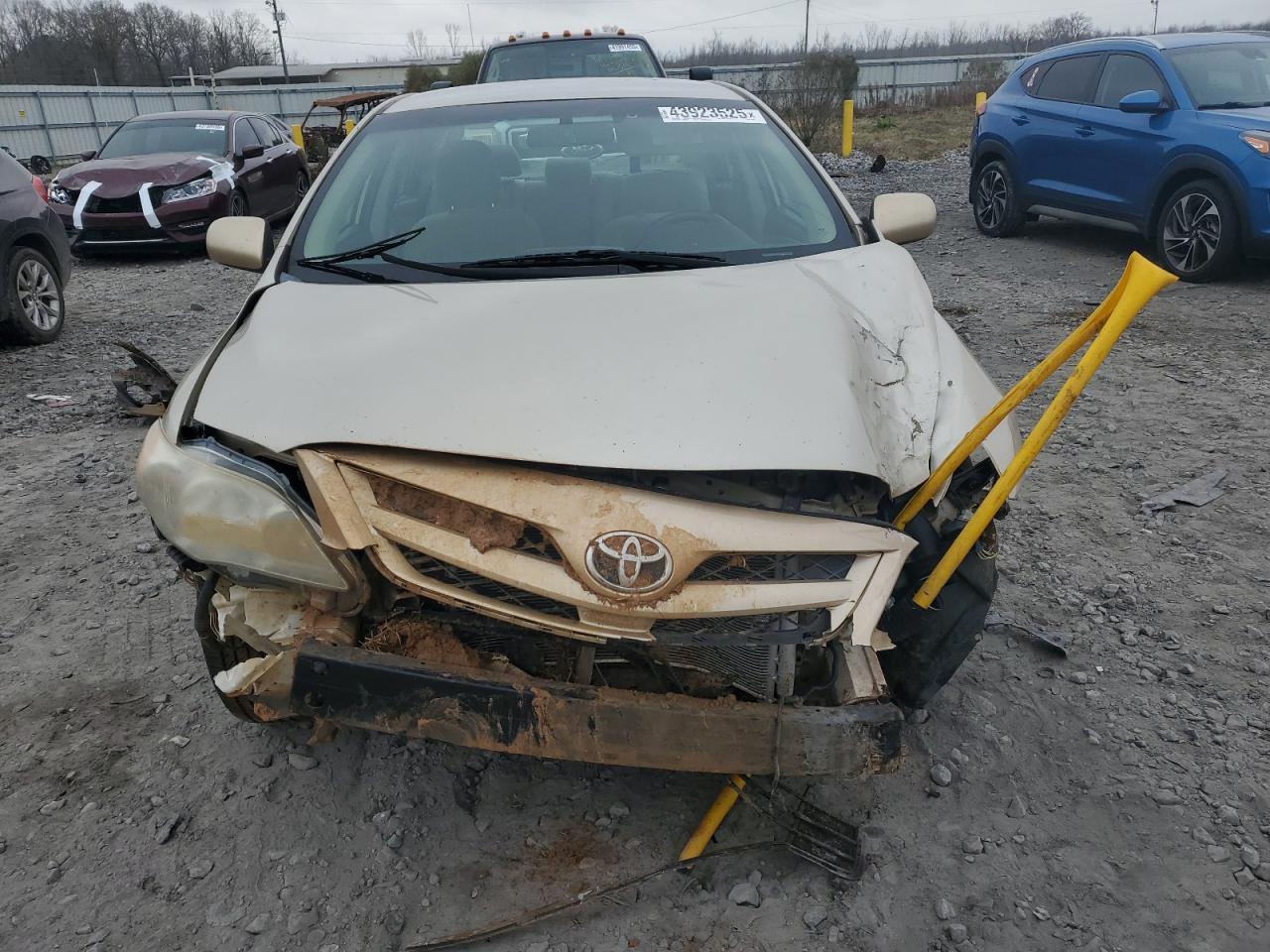 2011 Toyota Corolla Base - Фото 5