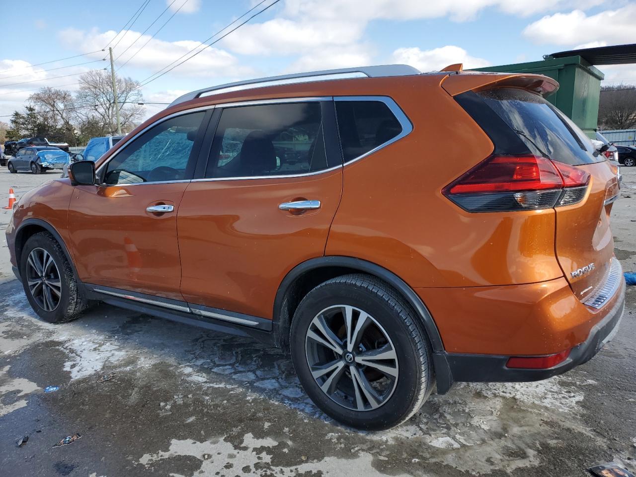 2017 Nissan Rogue S - Фото 2