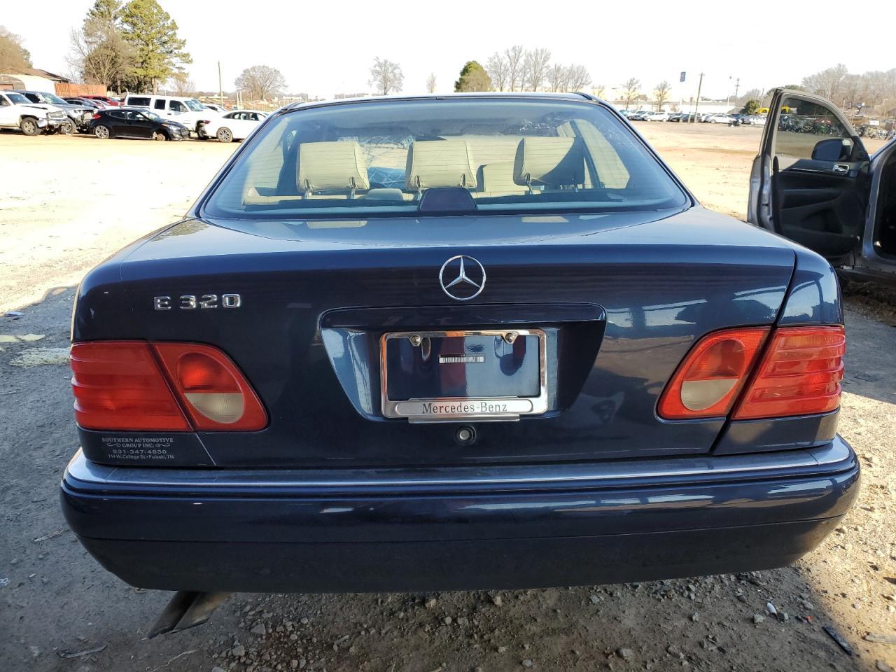 1998 Mercedes-Benz E 320 - Фото 6