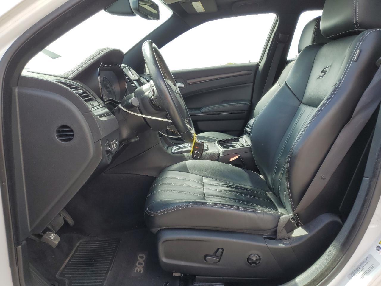2015 Chrysler 300 S - Фото 7