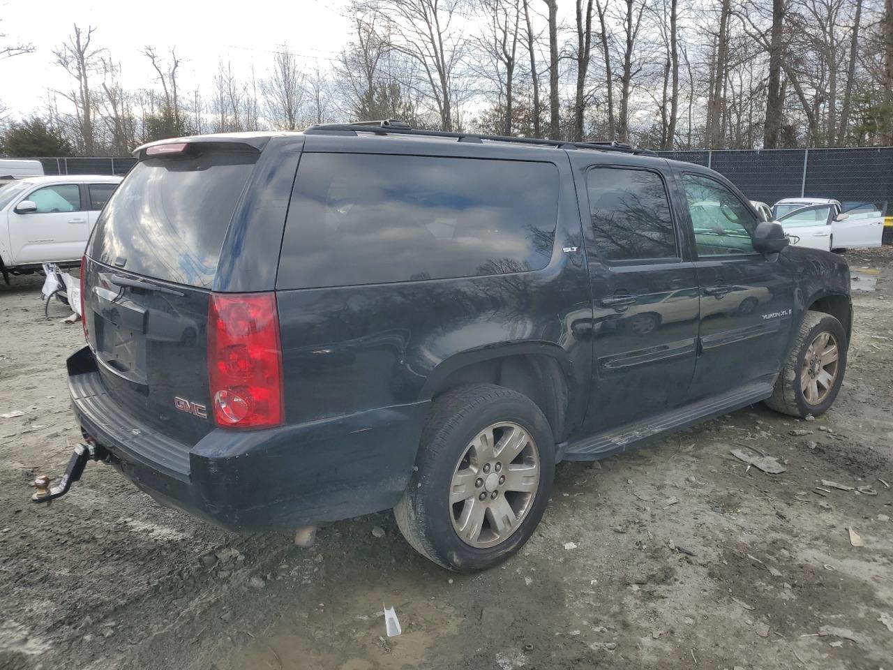 2008 GMC Yukon Xl K1500 - Image 3