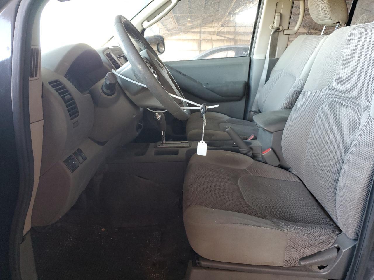 2011 Nissan Frontier S - Фото 7