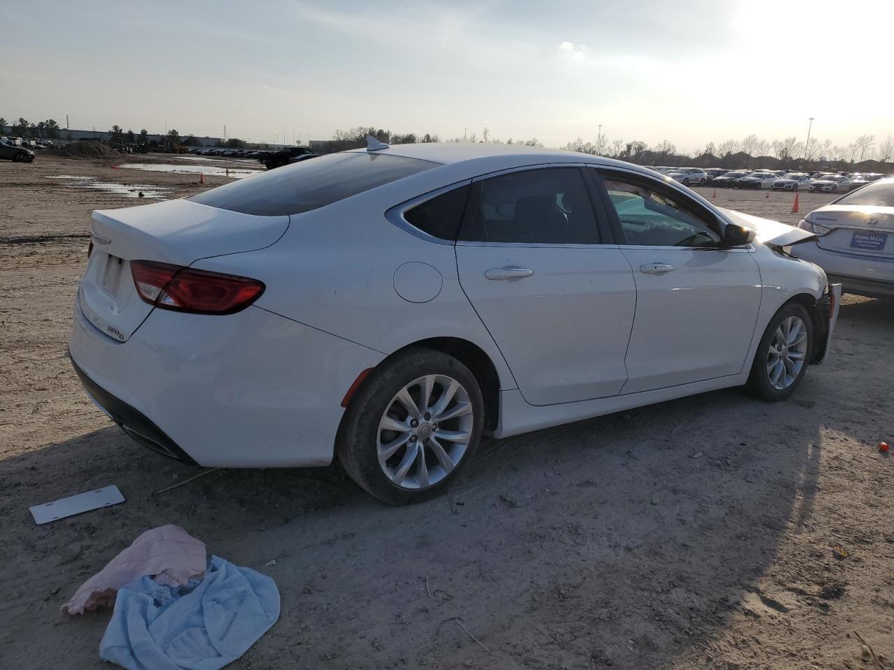 2015 Chrysler 200 C - Фото 3