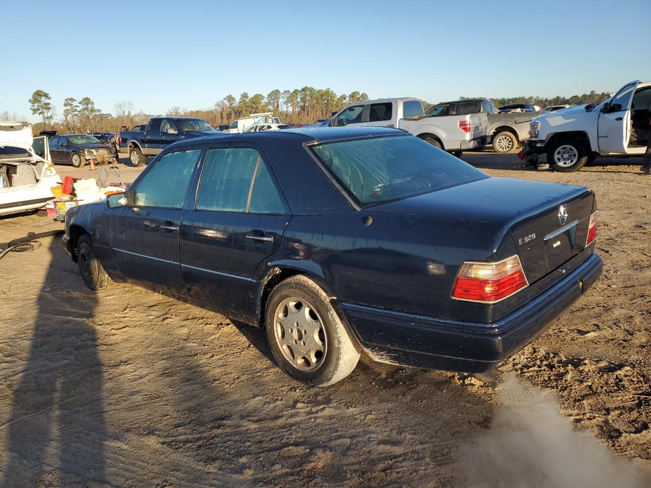 1994 Mercedes-Benz E 320 - Фото 2