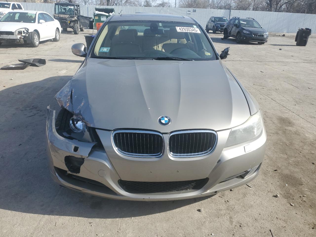 2011 BMW 328 Xi - Image 5