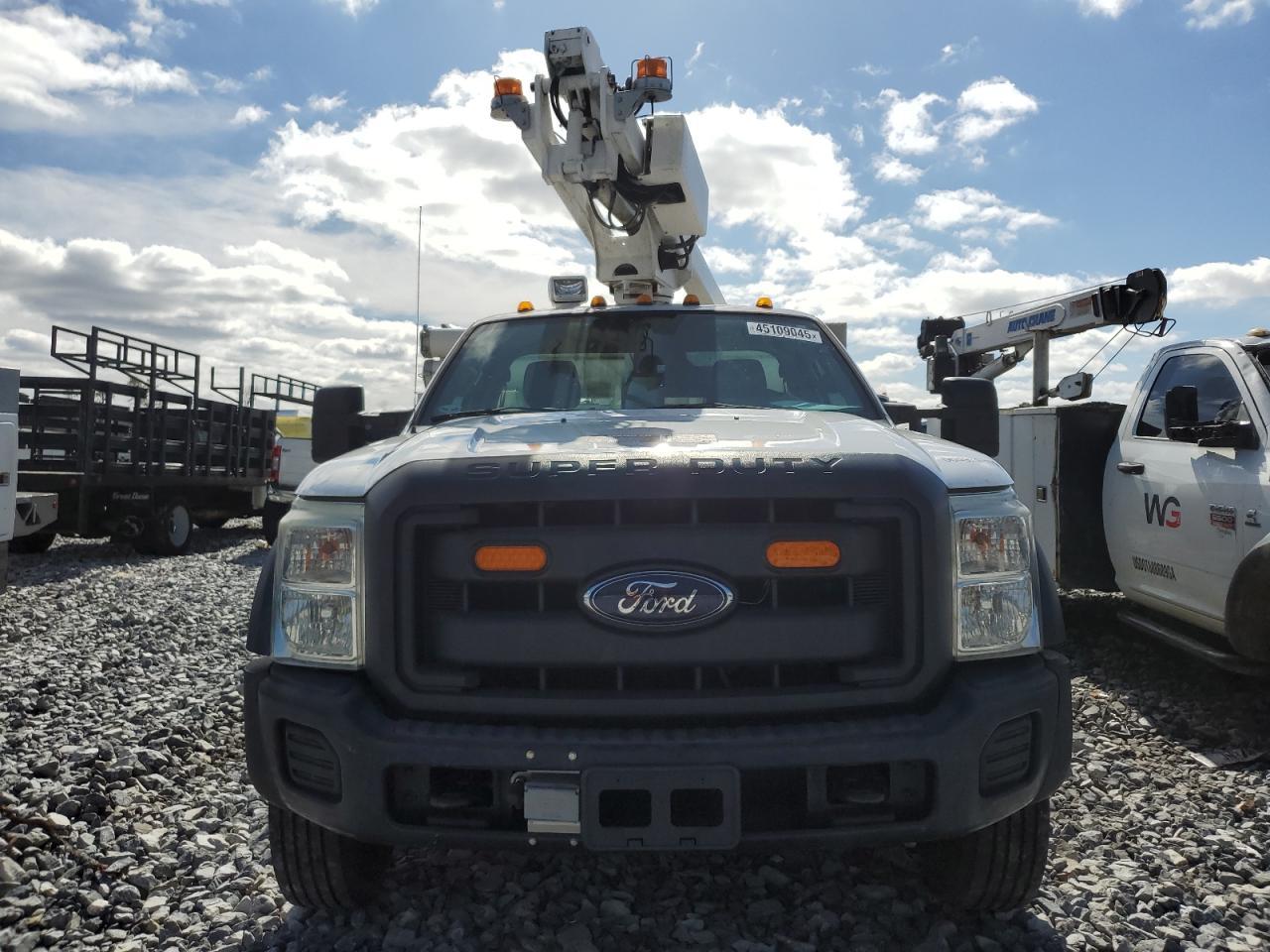 2015 Ford F450 Super Duty - Фото 5