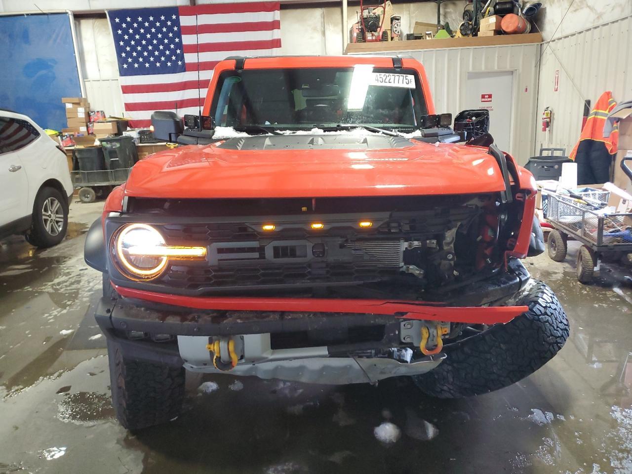 2023 Ford Bronco Raptor - Image 5