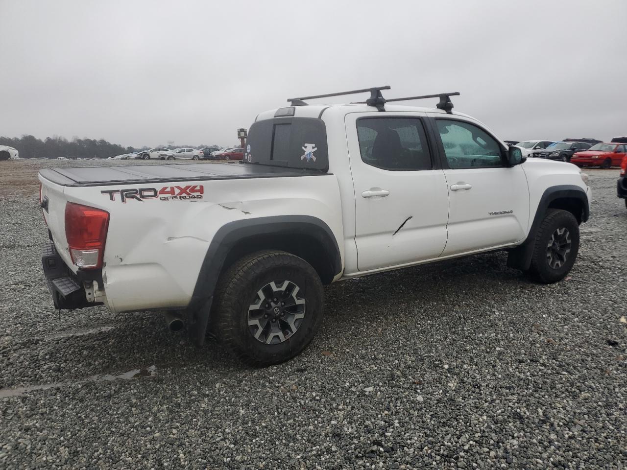 2018 Toyota Tacoma Double Cab - Фото 3