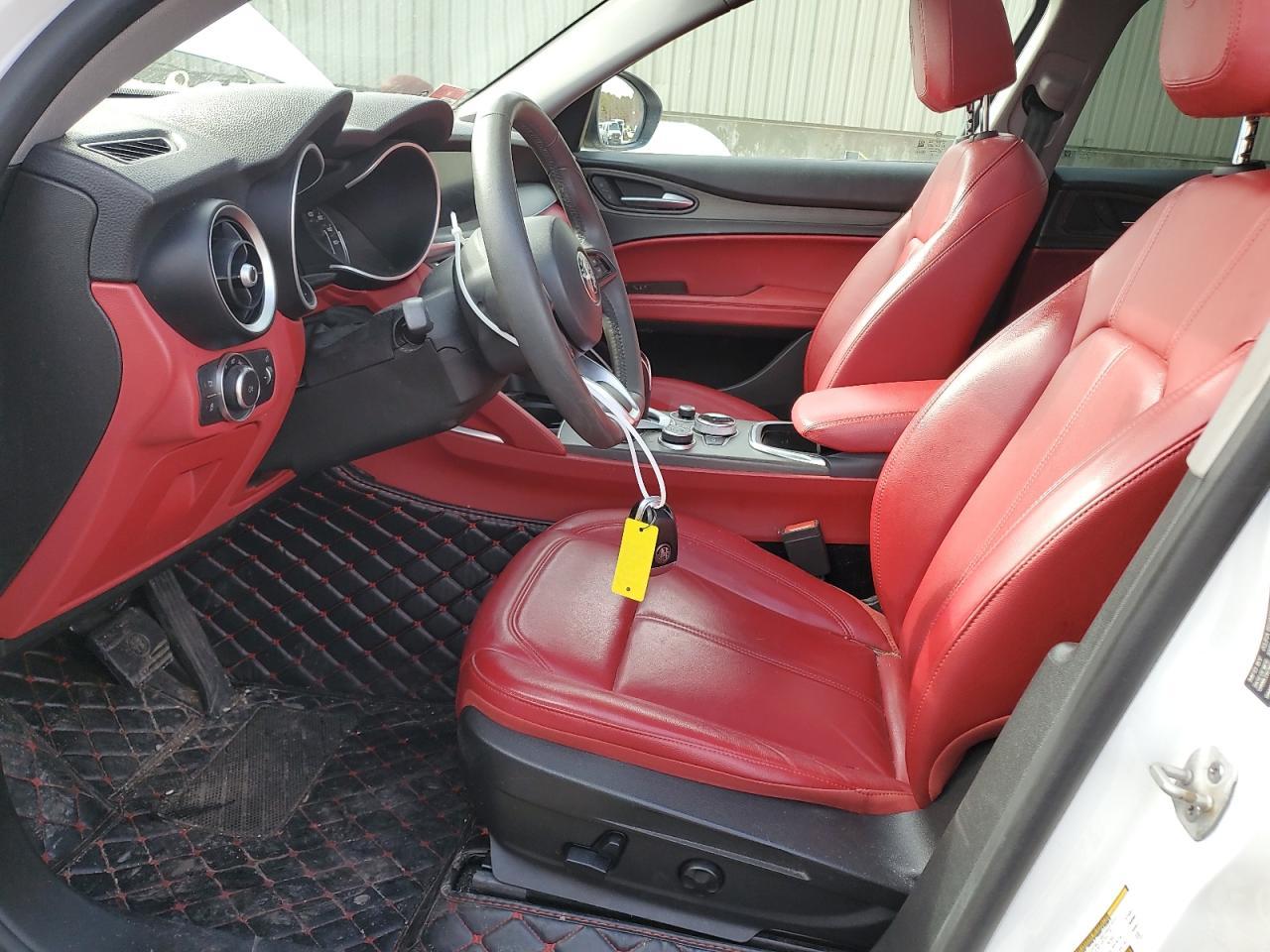 2021 Alfa Romeo Stelvio Ti - Image 7