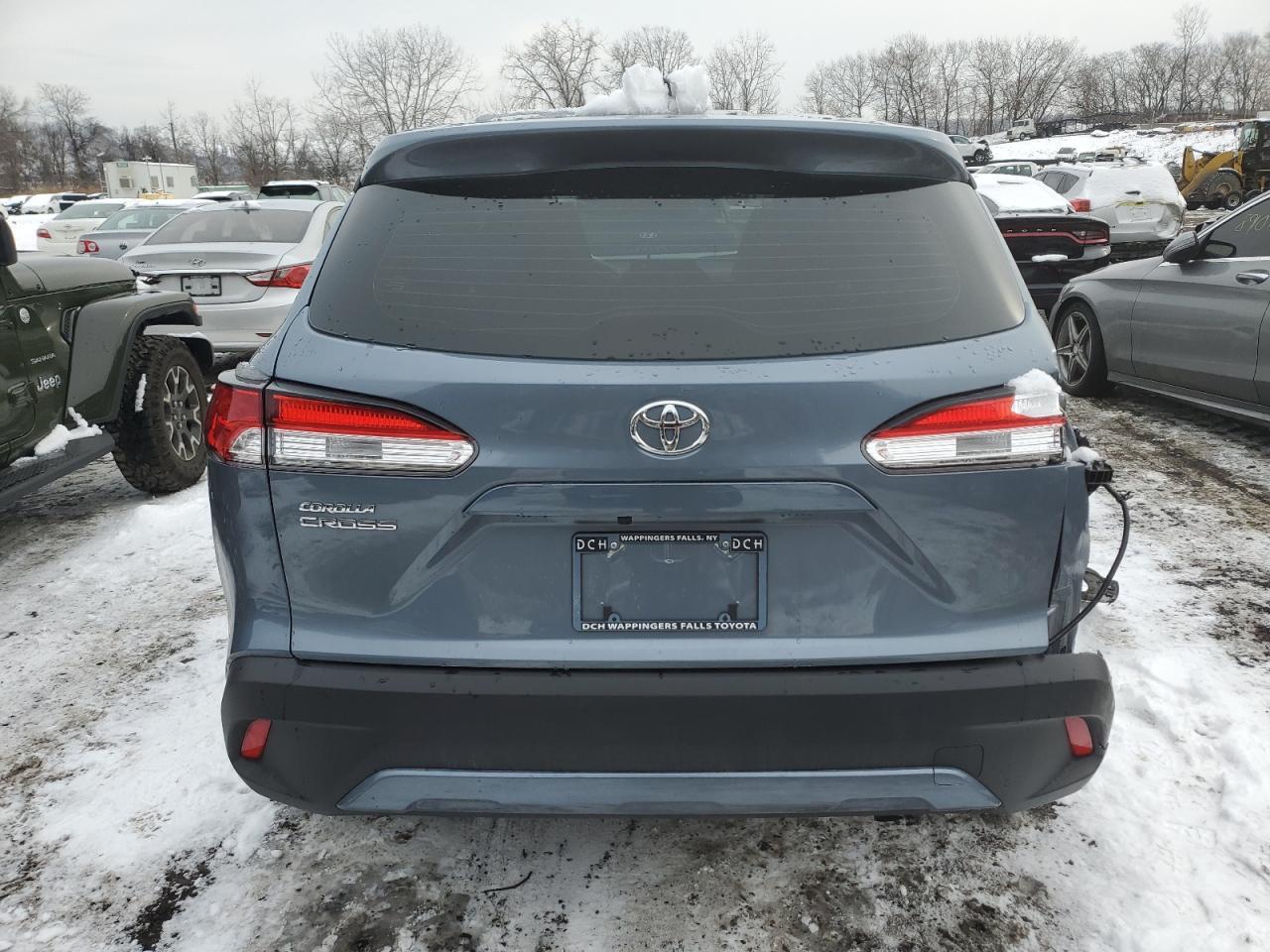 2024 Toyota Corolla Cross L - Фото 6