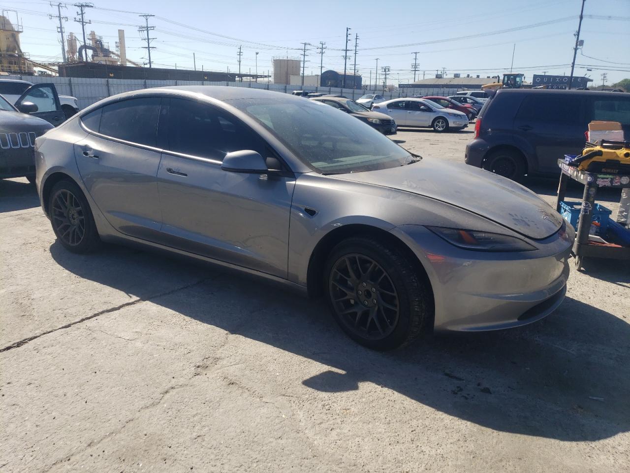 2024 Tesla Model 3 - Image 4