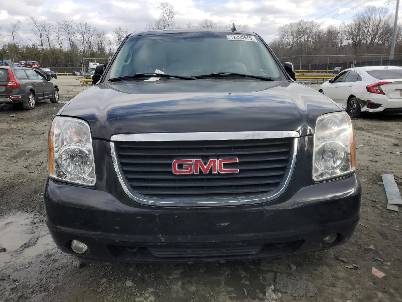 2008 GMC Yukon Xl K1500 - Image 5