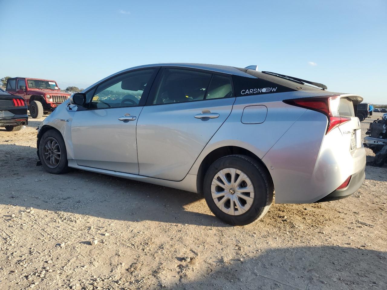 2020 Toyota Prius L - Фото 2