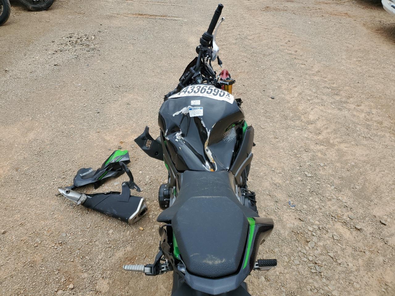 2024 Kawasaki Zr900 M - Фото 6