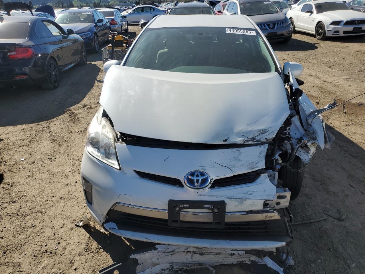 2013 Toyota Prius Plug-In - Фото 5