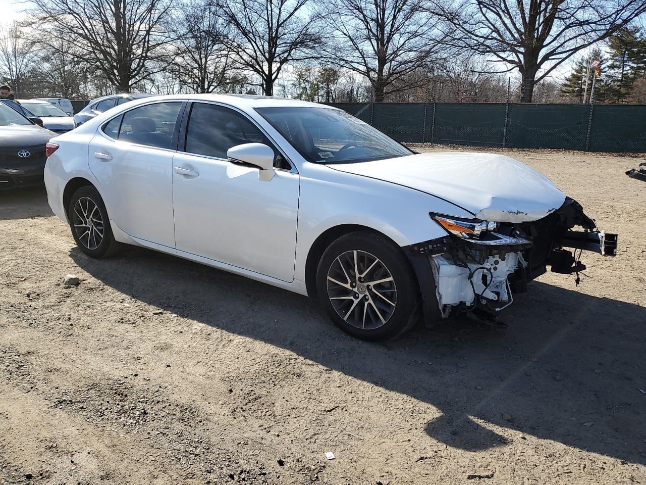 2016 Lexus Es 350 - Image 4