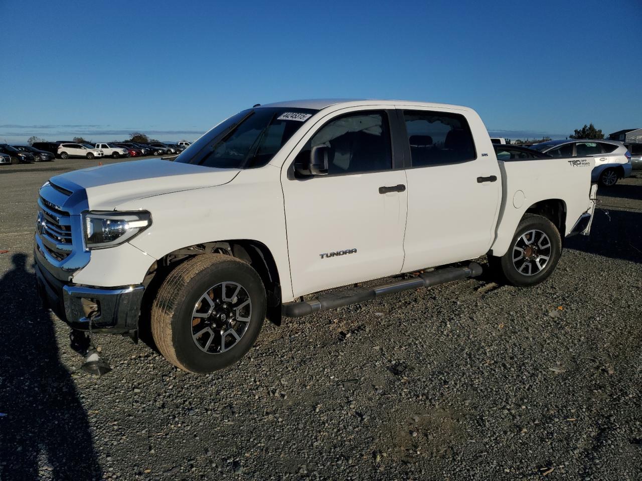 2014 Toyota Tundra Crewmax Sr5