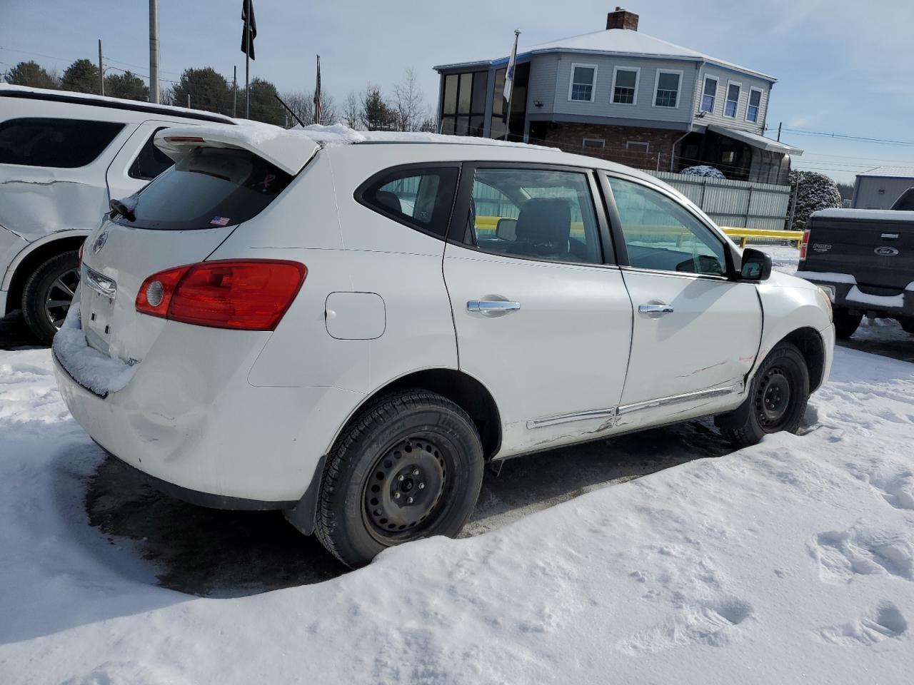 2013 Nissan Rogue S - Image 3