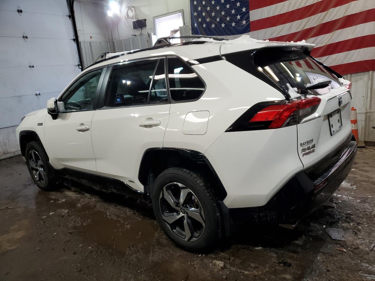 2021 Toyota Rav4 Prime Se - Фото 2
