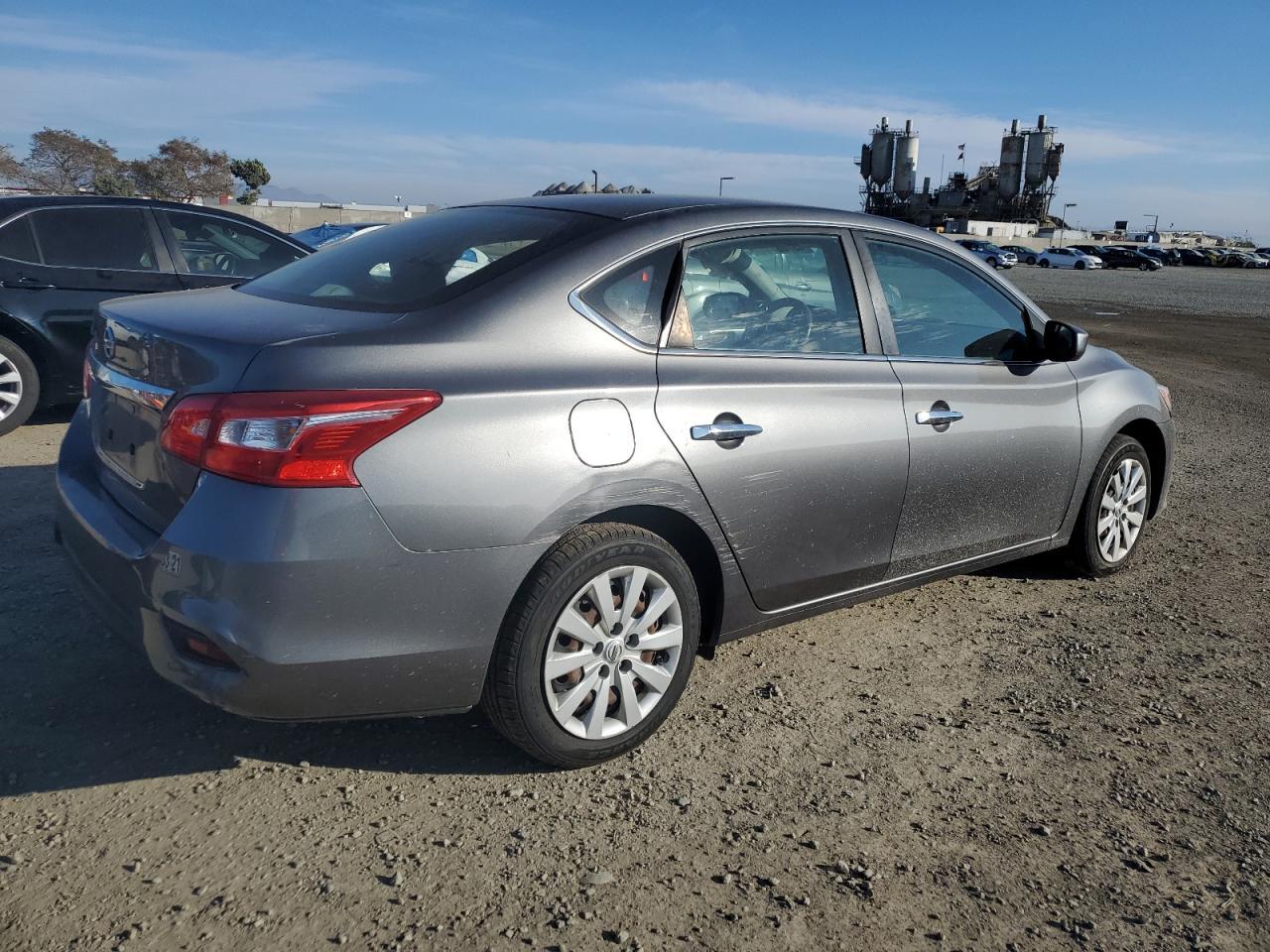 2016 Nissan Sentra S - Image 3