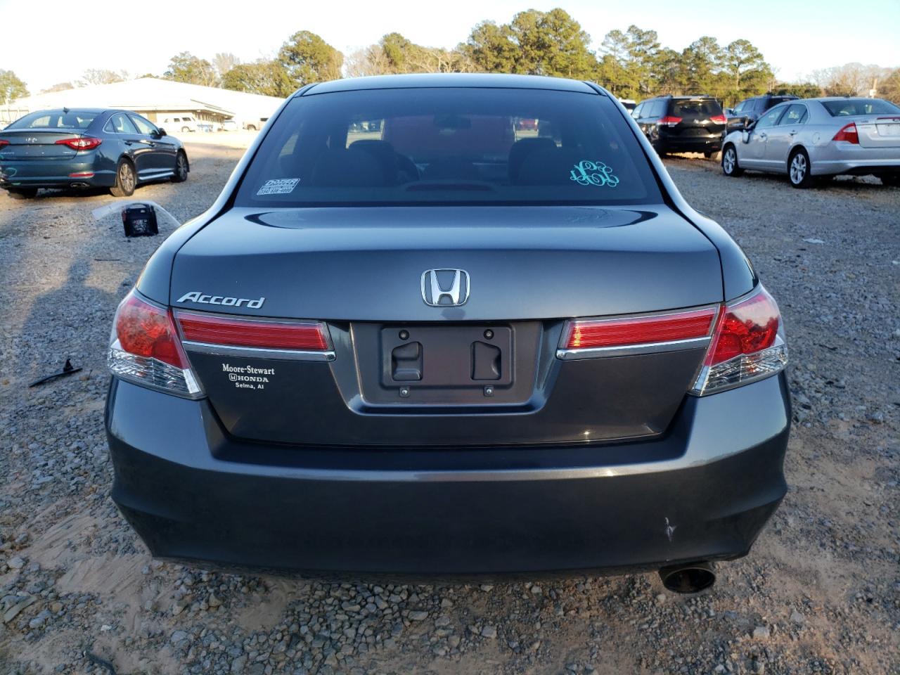 2011 Honda Accord Lxp - Image 6